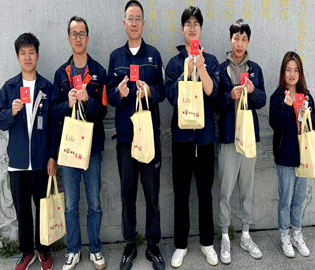 四月春風(fēng)暖，獻(xiàn)血我先行